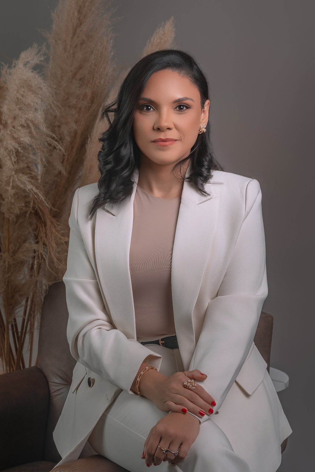 Josy Bezerra, psicanalista, retrato de estúdio